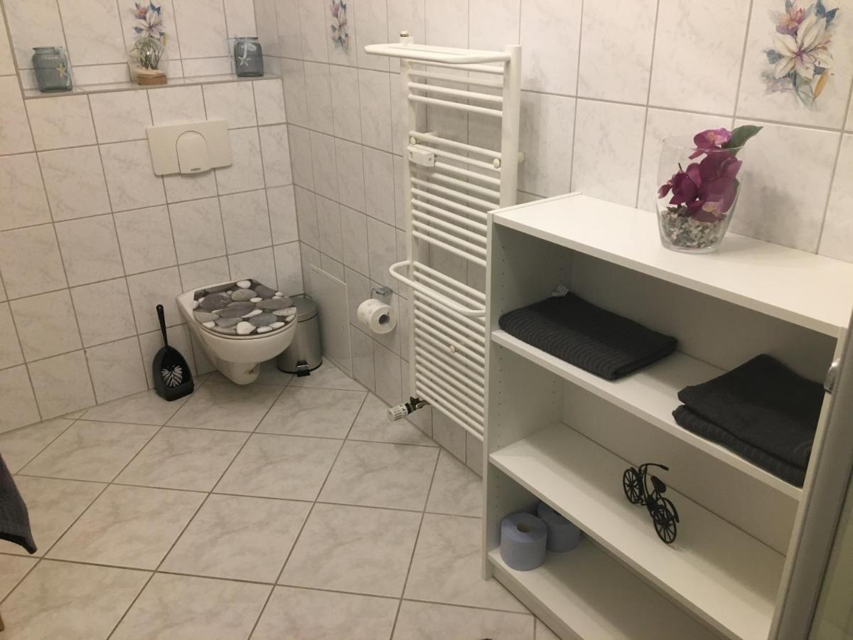 Ferienwohnung Am Goethe Park Fuer 2 Bis 3 Personen Jena Bagian luar foto