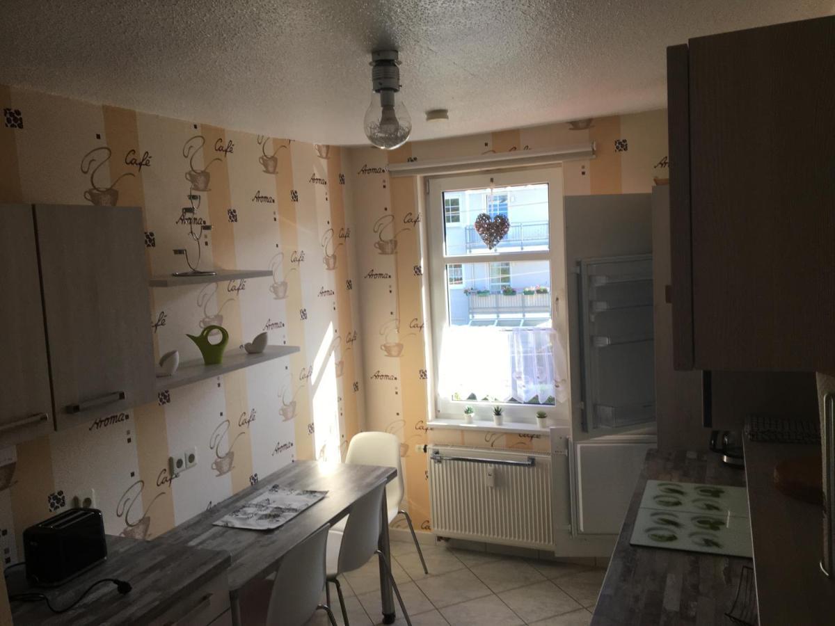 Ferienwohnung Am Goethe Park Fuer 2 Bis 3 Personen Jena Bagian luar foto